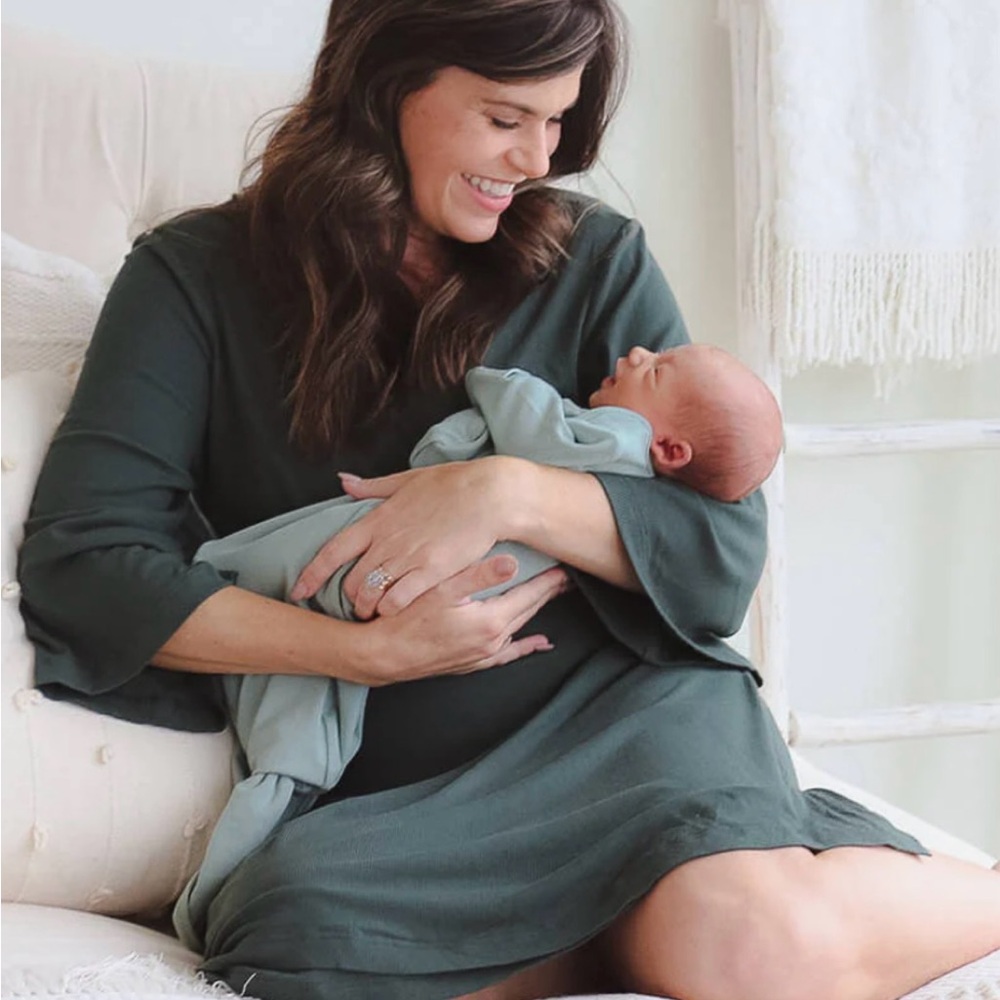 CADEN LANE! Matching mommy robe and baby swaddle